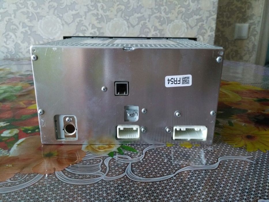 Продам автомагнитолу Субару