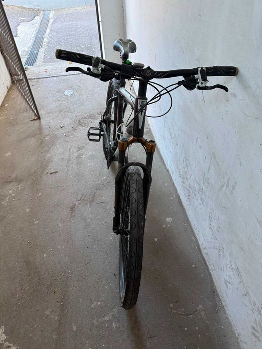 Bicicleta MBT Trek 4300 Disc