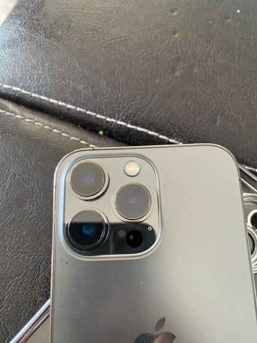 Vand sau schimb iphone 13 pro