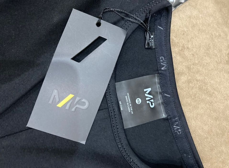 Спортни дрехи Nike, Adidas, MP - My protein