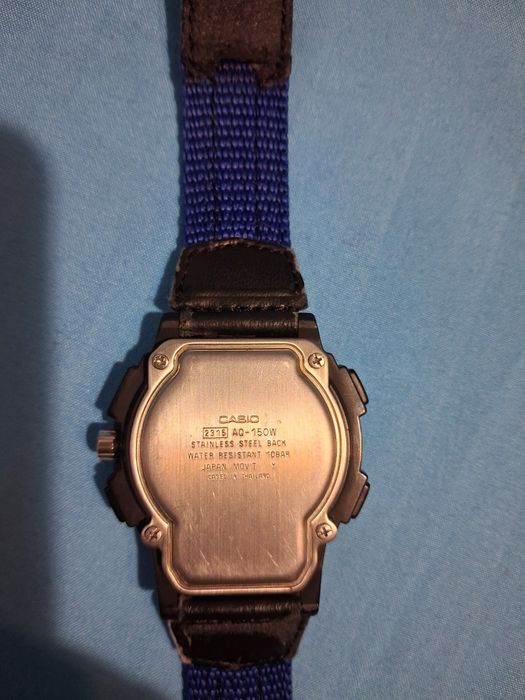 Vand ceas casio model AQ150W