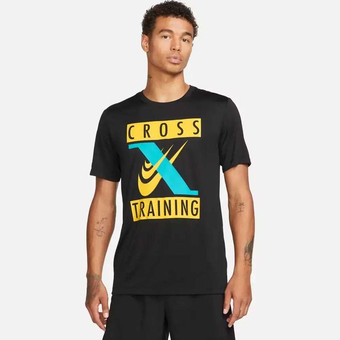 Найк Nike Dri Fit Cross Training мъжка спортна тениска размер М