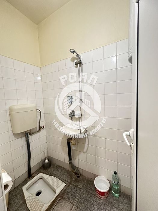 Дава се под наем Заведение в Пловдив, Христо Смирненски - 200 кв.м за 1428 € - Снимка #10