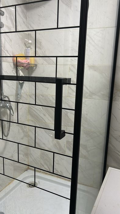 Отдам даром душевую кабину