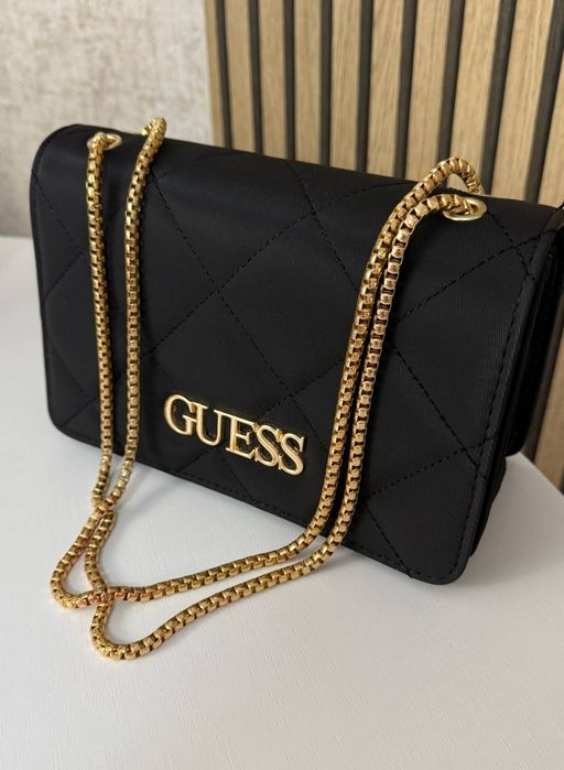 Geanta dama Guess