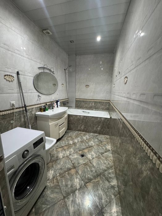 Сдаётся Дом в Аренду на Дружбе Народов,Можно Под Офис