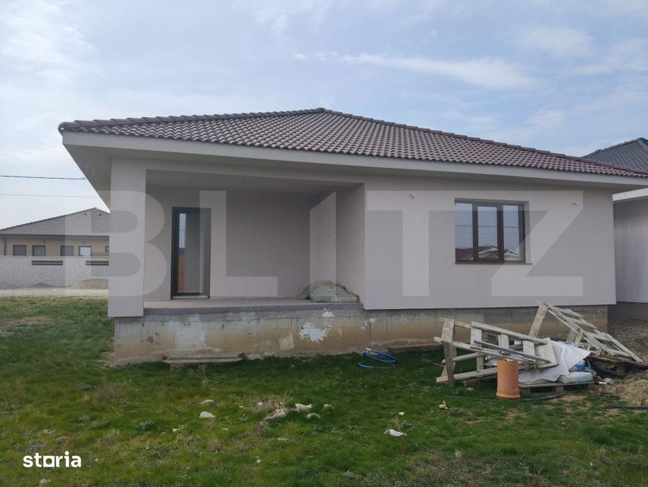 De vanzare casa Santandrei pe un singur nivel intr-o zona linistita