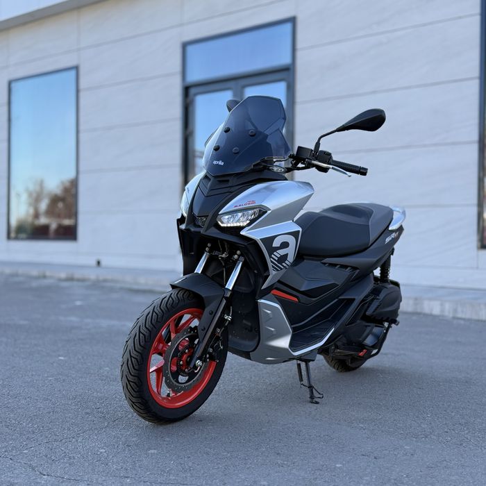 Aprilia SR-GT Sport 125 cmc