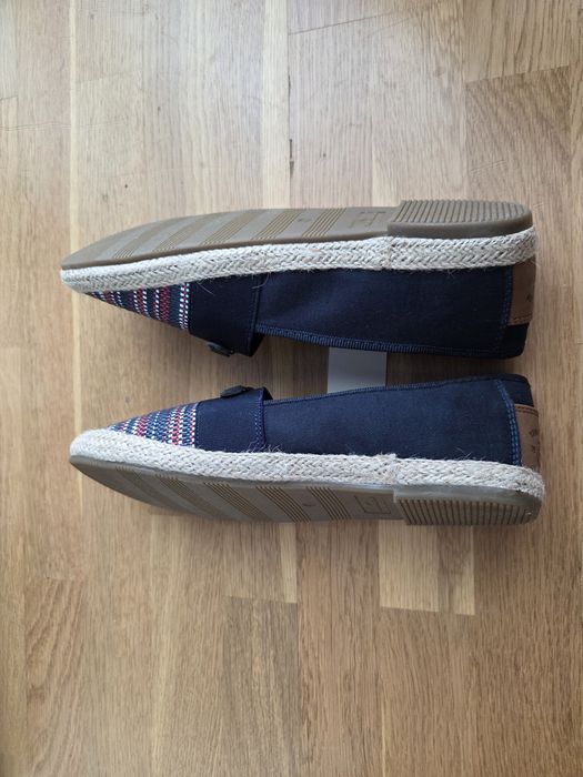 Vand espadrile noi Tom Tailor- culoare bleumarin