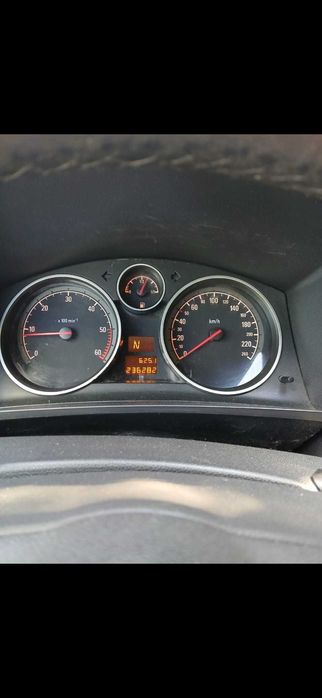 Opel Zafira  fab.2009.unic propietar in Ro. din 2011 1,9-150CP