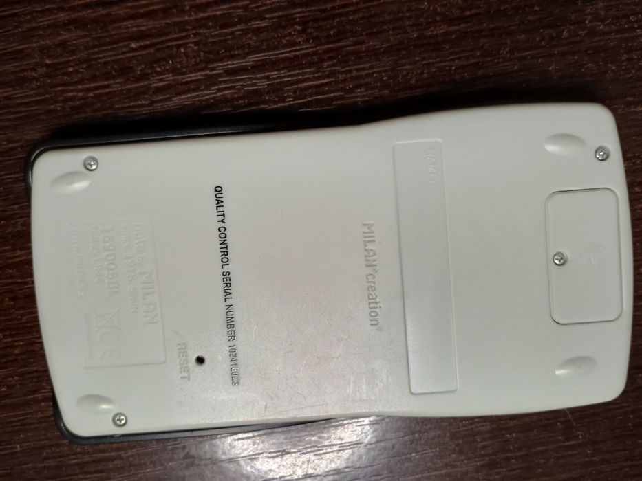 Vând calculator științific MILAN