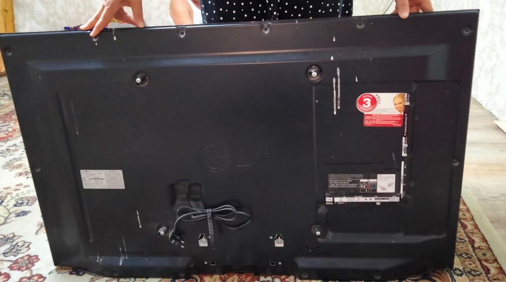 Телевизор  LG