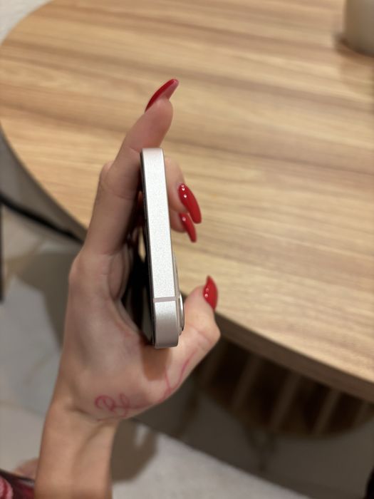 Iphone 13, 128 GB, без следи от употреба