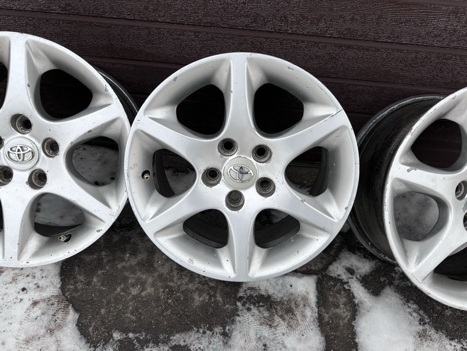Продам диски toyota
