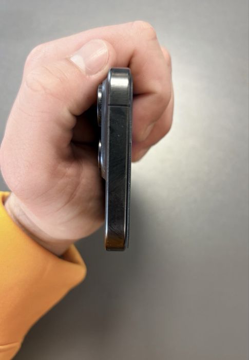 iPhone 15 PRO de 256 GB cu 94% Bateria