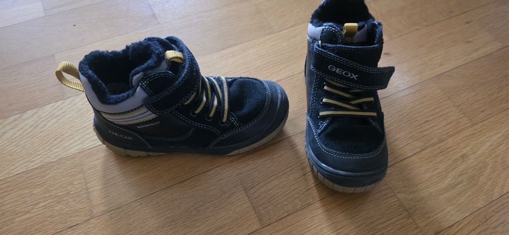 Детски обувки 26 номер