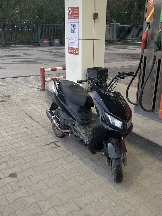 Продам мопед м8