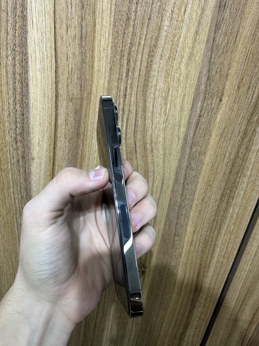 iphone 13 pro black 1 TB 76 %