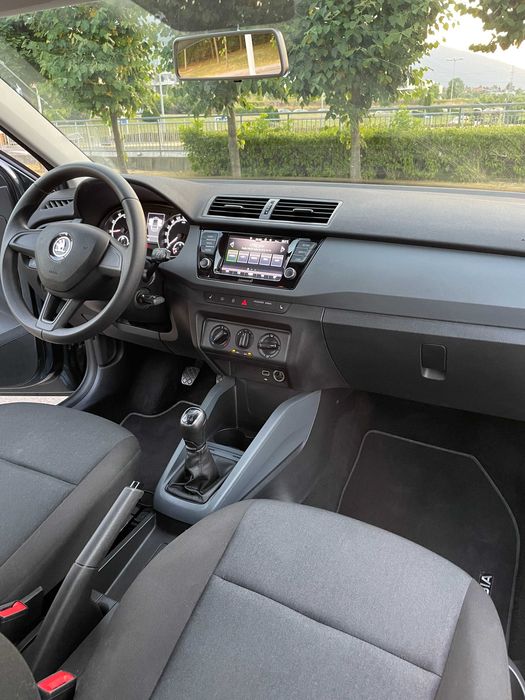 Skoda Fabia 58000 км * FACELIFT * LED