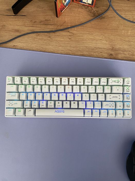 Tastatura Aqyris MIRA