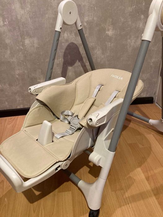 Продам детский стульчик-трансформер для кормления