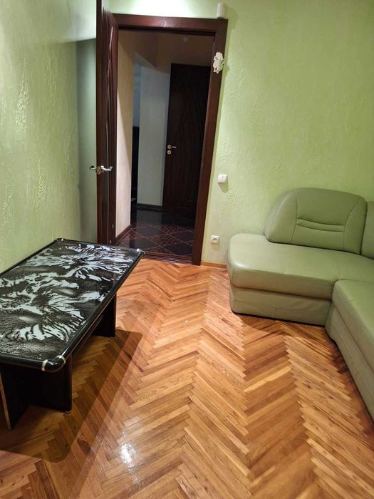 Дава се под наем Двустаен апартамент в София, Надежда 1 - 55 кв.м за 325 € - Снимка #1