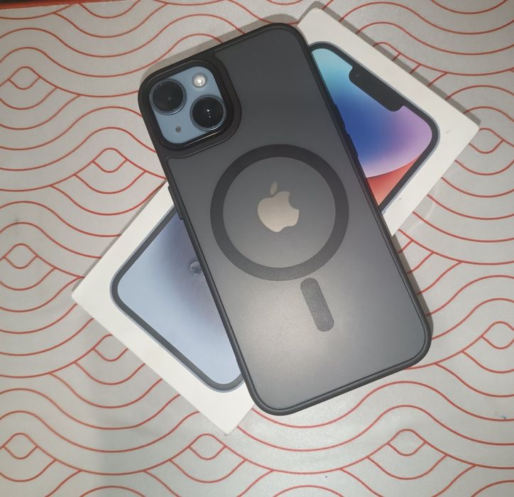 Продам iPhone 14