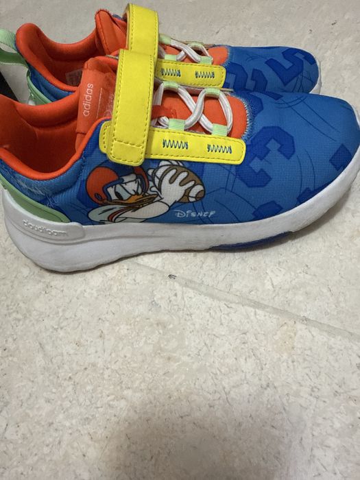 Продам адидас дисней оригинал