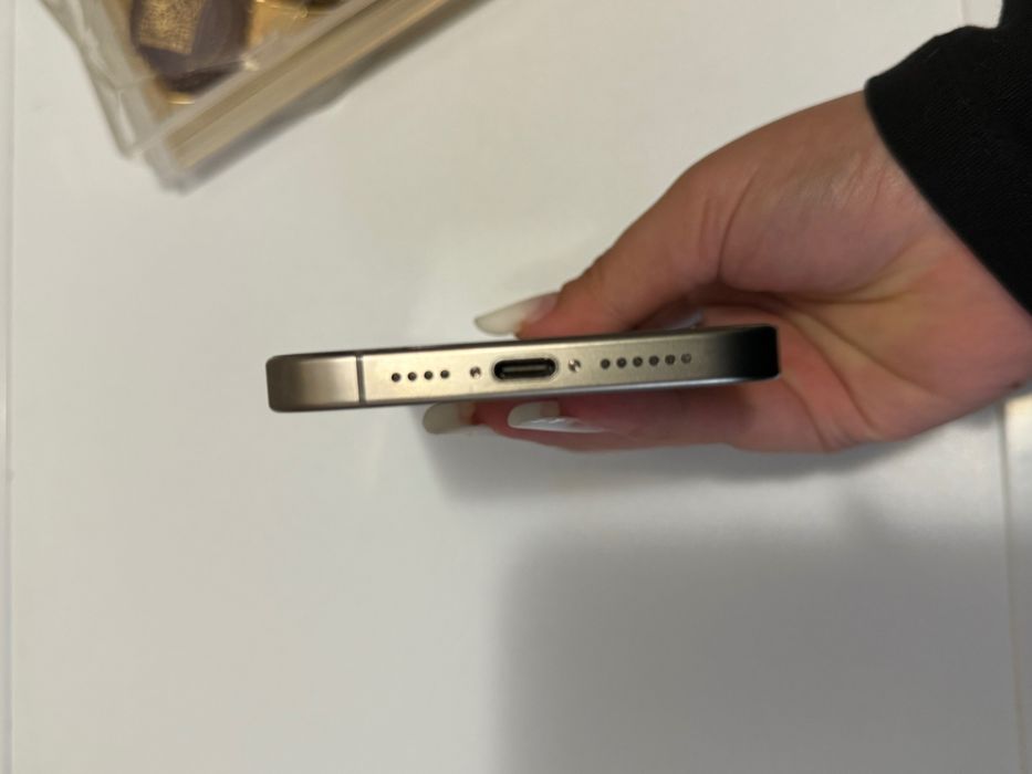 iPhone 15 Pro Max Natural Titanium, 256 GB