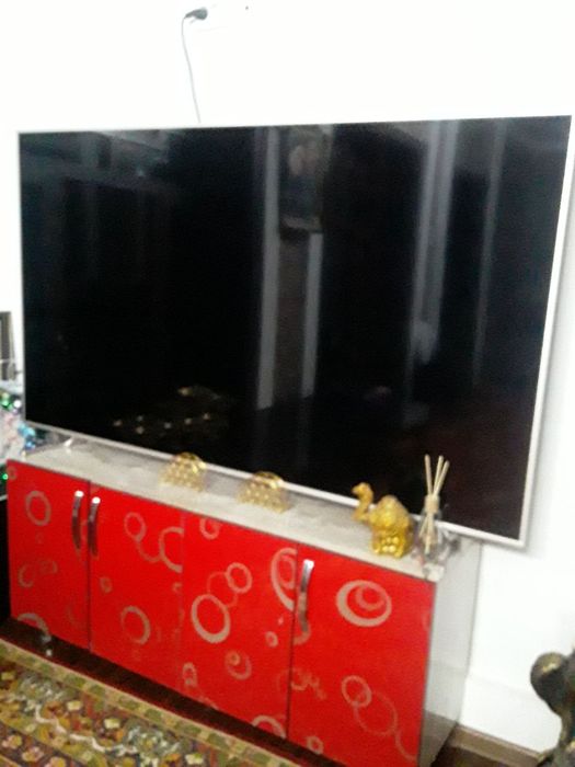 Smart Televizor 85 zifler