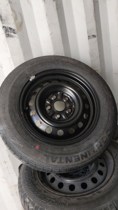 Летний резина почти новый