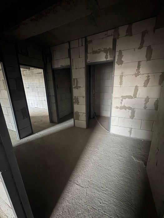 3 хонали каробка квартира сотилади