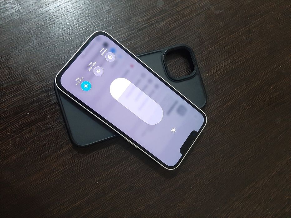 Айфон 13 128ГБ срочно продам