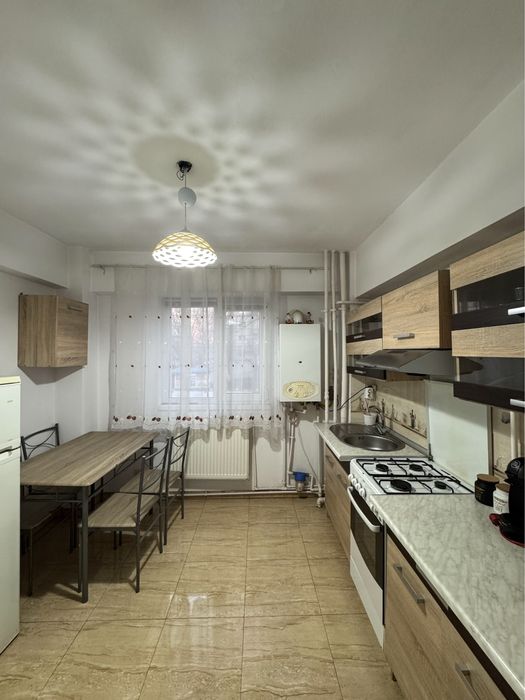 Anunț Închiriere Apartament cu 2 Camere - Direct de la Proprietar