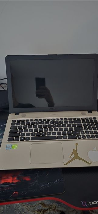 Laptop asus i3 placa video nvidia