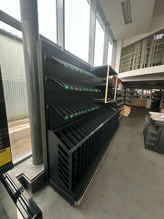 Rafturile băuturi alcoolice