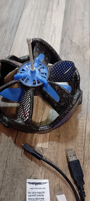 Летяща играчка-гравитатор