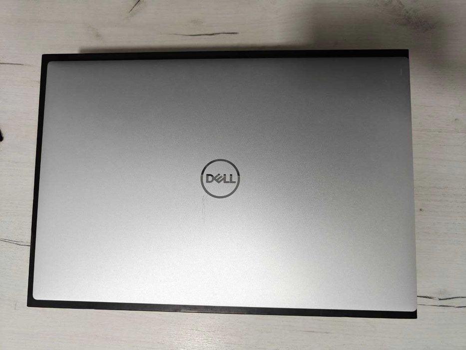 Ultrabook DELL XPS 15 9500  i7-10750H 6/12 5GHz, 16 GB RAM, 256 GB SSD