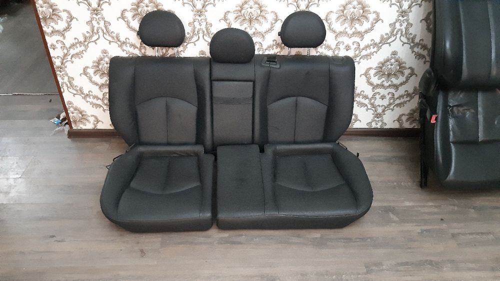 210 лупарик мерседес 211