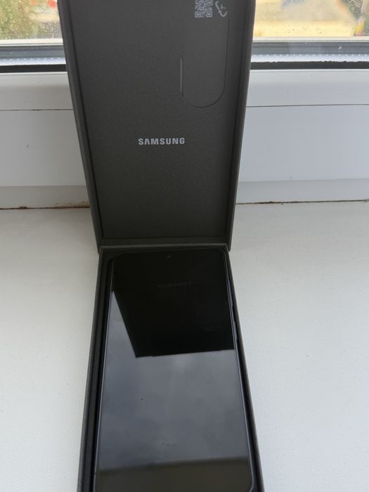 Vând Samsung Galaxy S26 – NOU!