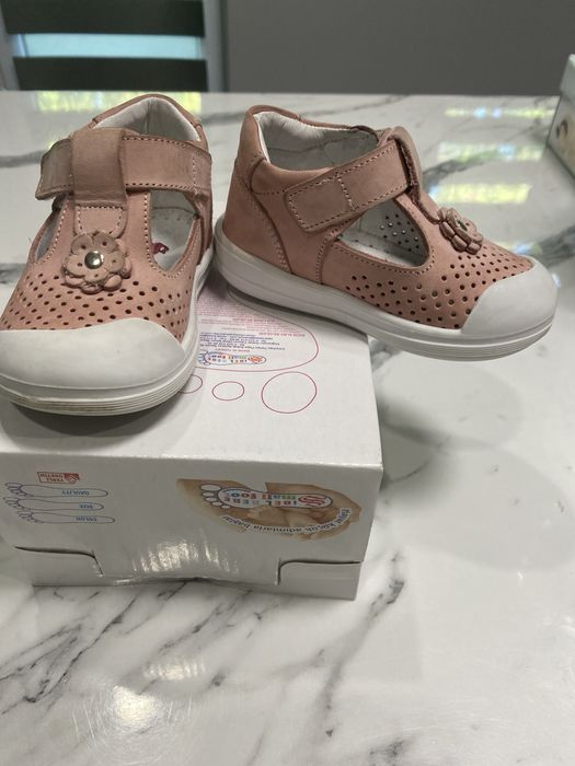 Бебешки обувки/ сандали / буйки за прохождане 19