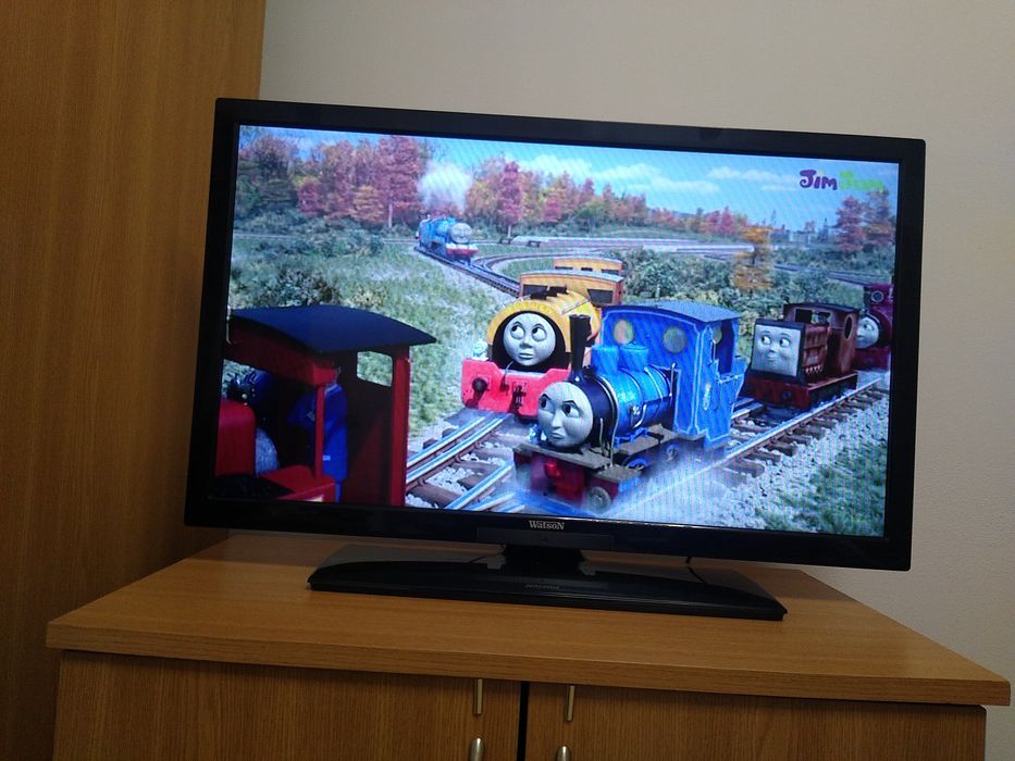 Vând  tv led Watson