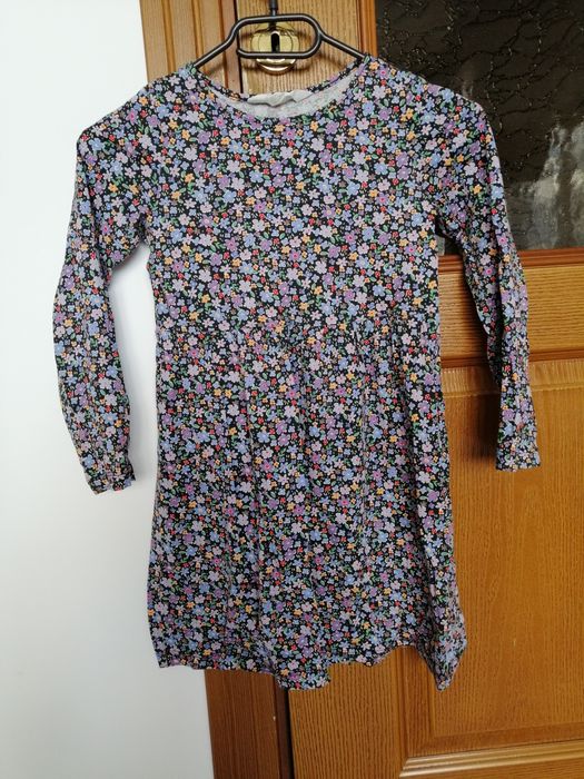 Рокли , дрешки за 122-128 ръст