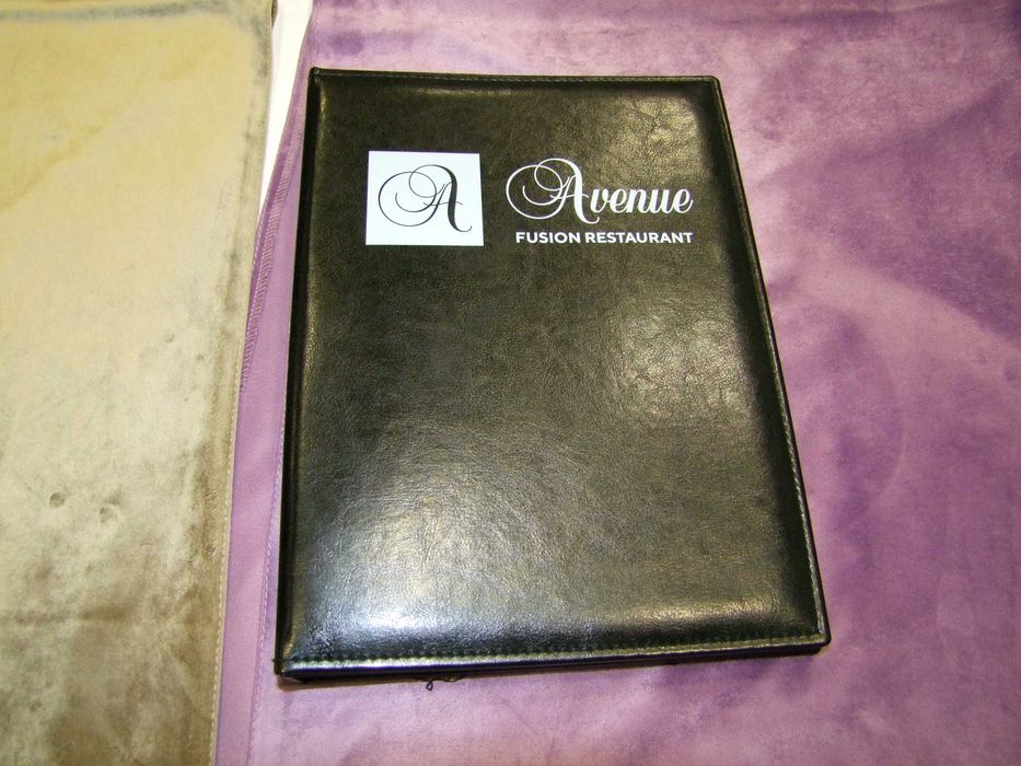 Срочно делаем меню книги кожаные и дизайн !С логотипом ресторана!
