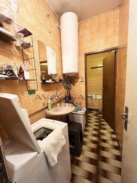 Продава се Тристаен апартамент в Пловдив, Център - 93 кв.м за 1613 €/кв.м - Снимка #10