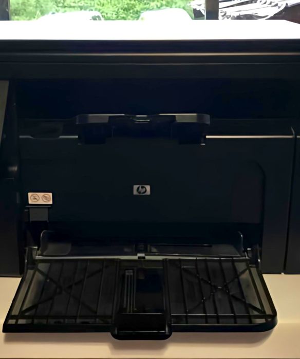 Продам принтер МФУ HP LaserJet M1132