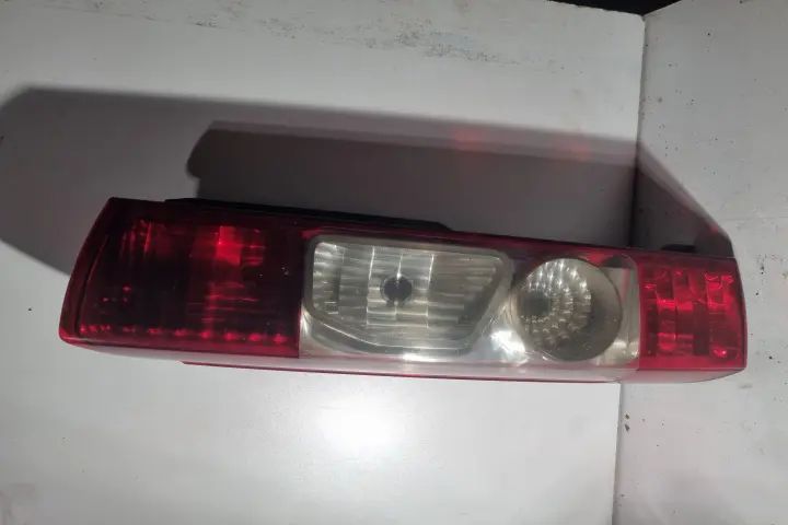 Lampa / Tripla stop stanga pe aripa Citroen Jumper 2008