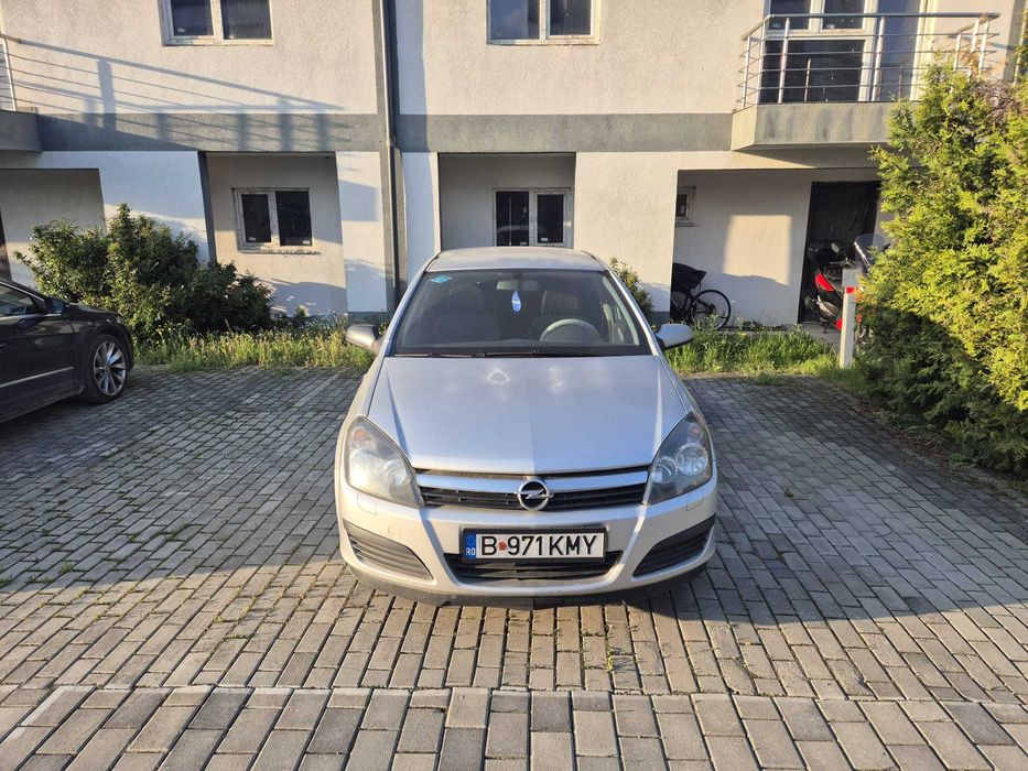 Vand Opel Astra H Hatchback 2006 1.4 Benzina + GPL (perfectă pentru Glovo, Tazz, Wolt, etc)