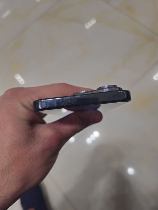 Huawei pura 70 12/256гб