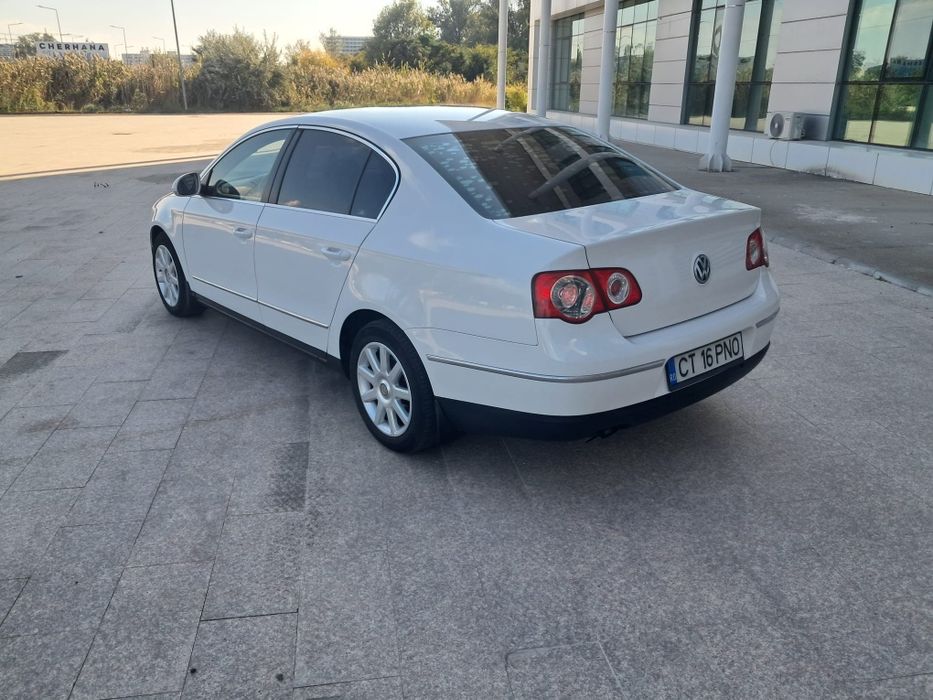 VOlkswagen passat Model  B6 Higline 2.0 TDI 140cp  Transmisie Automat Dsg 6+1  V/M  Sport an 2008